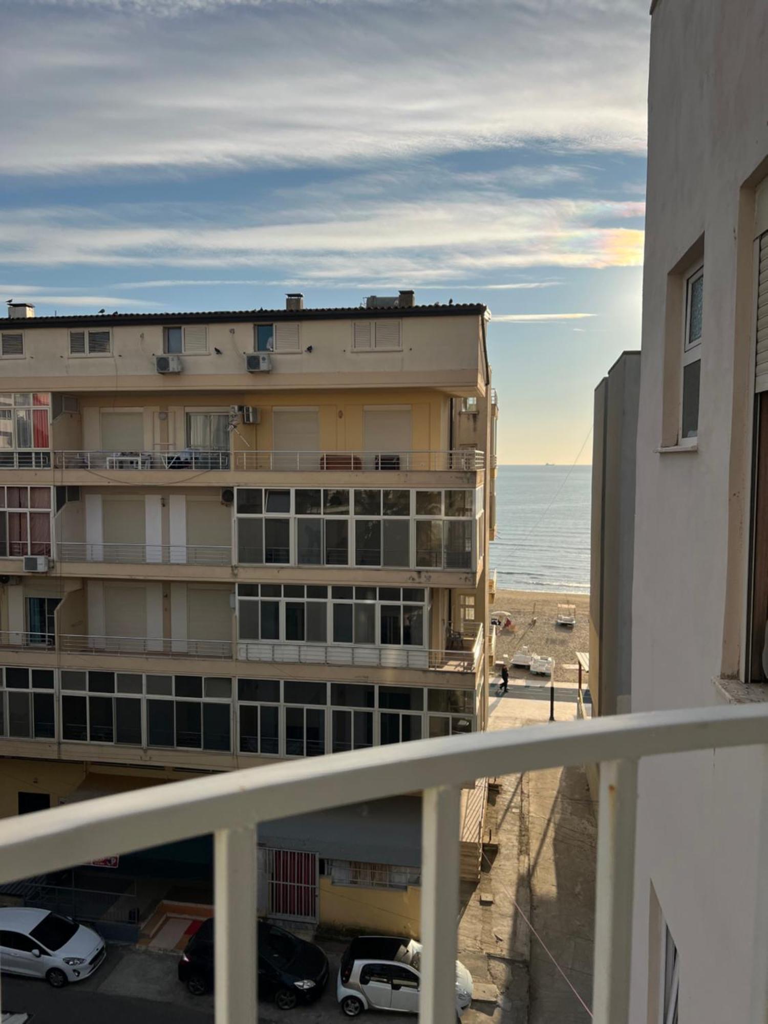 Beach Studio Durres Seaview Ngoại thất bức ảnh
